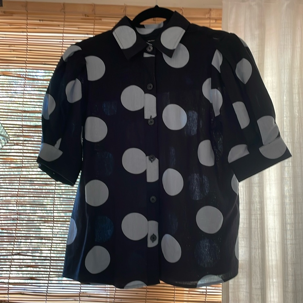 Navy/Light blue linen blouse